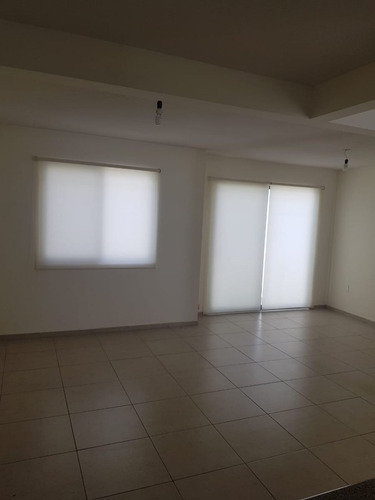 Imagen 5 de 30 de Casa En Renta En El Refugio, Vidara