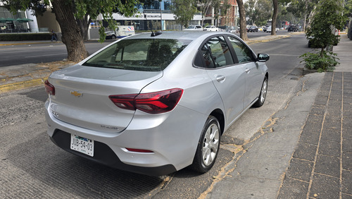 Chevrolet Onix 1.2t Premier L At