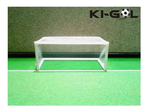 Imagem 9 de 9 de Brinquedo Colecionável Articulado Do Neymar E Campo E Trave