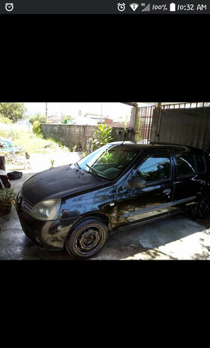 Renault Clio 2006 1.0 16v Authentique Hi-flex 5p