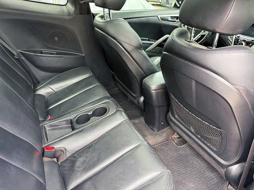 Hyundai Veloster 1.6 130cv At