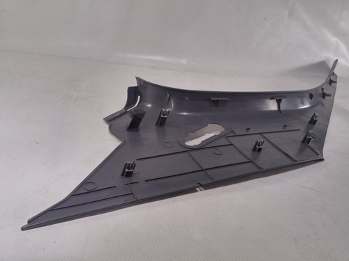 Imagen 4 de 7 de Moldura Interna Trasera Izquierda Hyundai Accent Verna