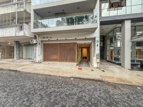 Departamento De 1 Dormitorio Con Comodín, Vista Al Río Y Amenities