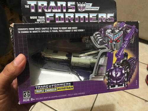 Astrotrain Transformers Reedición Hasbro