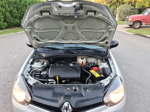 Renault Clio 1.2 Mío Authentique Pack Look Abs Abcp 2015