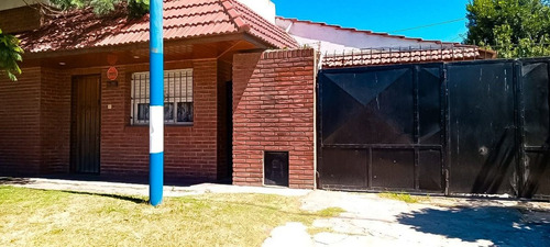 Casa 3 Amb C/garaje - Ap. Credito - Jorge Newbery