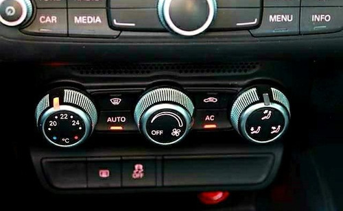 Audi A1 1.4 Tfsi Attraction Com Teto Solar