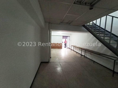 Local Comercial A Pie De Calle Pquia. Sta.rosalía En Venta I