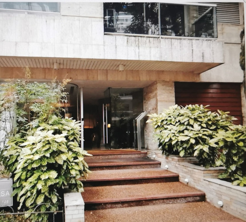 Imagen 1 de 11 de Venta De Apto De 3 Dormitorios Y 2 Baños