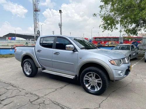 Mitsubishi L200 Sportero 3.2 Superlujo Mt