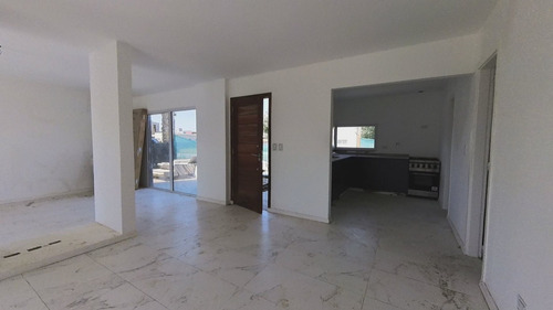 Imagen 11 de 30 de Casa Venta Barrio Cerrado Laguna Azul Pileta