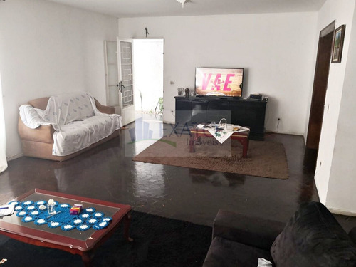 Imagem 1 de 15 de Sobrado Com 4 Dormitórios Sendo 2 Suites E 4 Vagas! - Em51083
