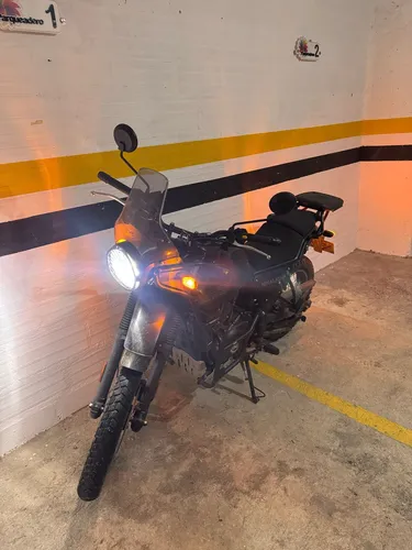 Royal Enfield Himalayan 411