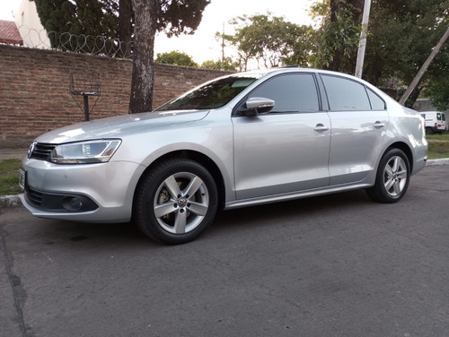 Volkswagen Vento 2.5 luxury Luxury