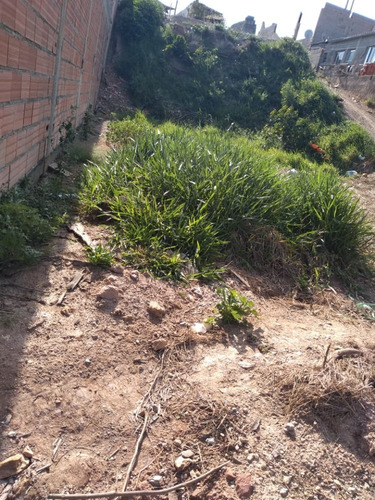 Imagem 7 de 14 de Belíssimo Terreno Em Ótima Localização!
