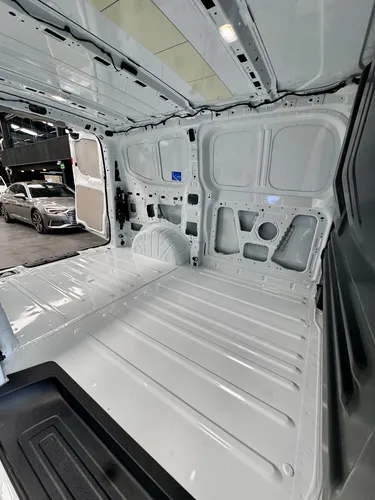 Transit Custom Van Corta, L4, 2.2t, Diésel Tm