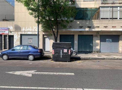 Imagen 2 de 15 de Galpón- Bodega De 240 Metros En Villa Ortuzar