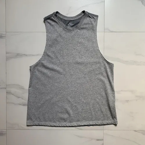 Nike tank top dri fit deals