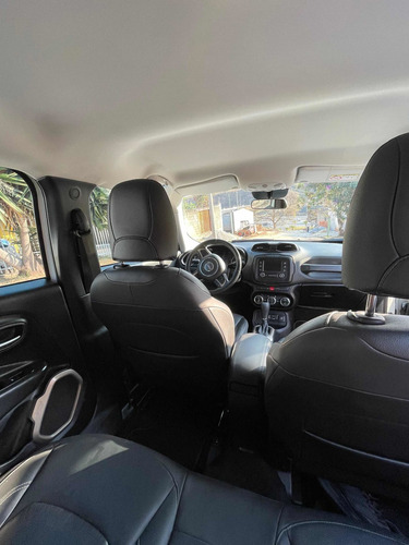 Imagem 4 de 6 de Jeep Renegade 2018 1.8 Longitude Flex Aut. 5p