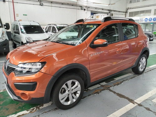 Imagen 2 de 19 de Renault Stepway 1.6 Privilege 2017 - Centro Automotores