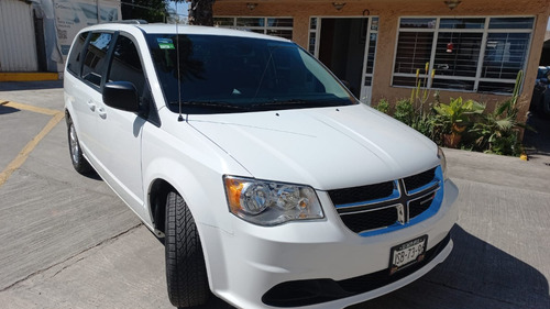 Dodge Grand Caravan 3.7 Sxt At