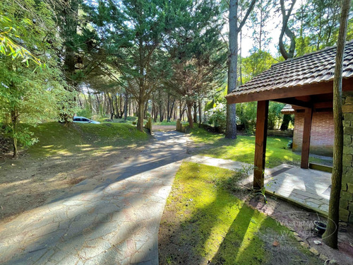 Casa Chalet C/ Enorme Jardín - 7 Personas - Carilo