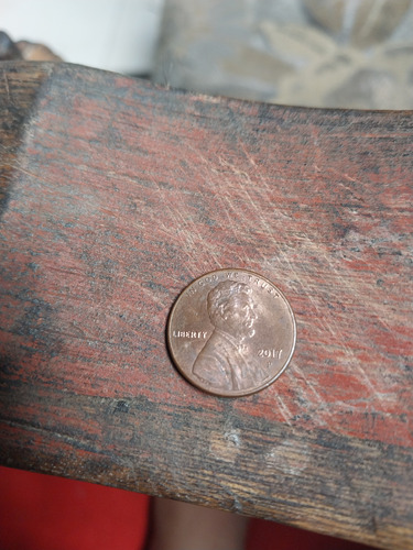 Una Moneda Lincoln 2017 Con Un Error La P