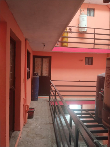 Edificio En Venta Con 8 Unidades Rentables Se Puede Vender Con Inquilinos