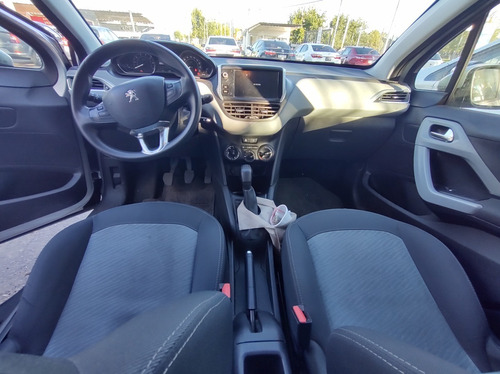 Peugeot 208 1.5 Allure Touchscreen