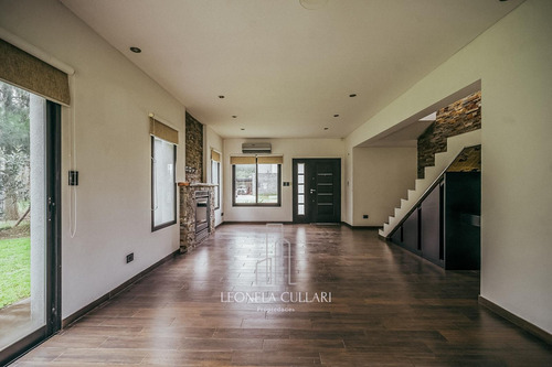 Casa En Venta - Barrio Santo Domingo - San Vicente - Canning