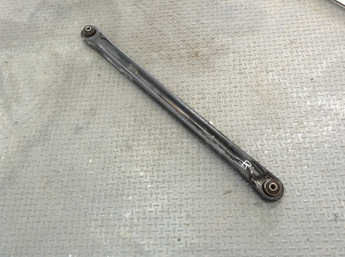 Tirante Susp Lat Trasera Escalade 6.0 Aut 4x4 Mod 02-06 (Usado)