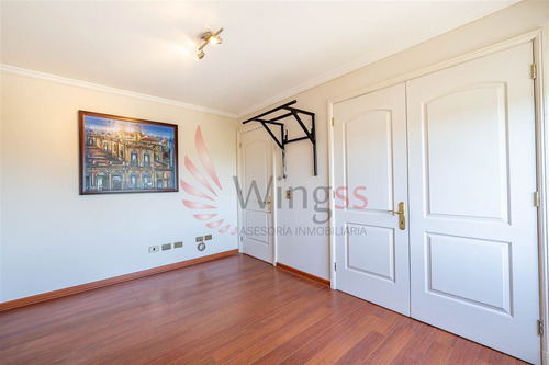 Departamento En Venta De 3 Dorm. En Vitacura