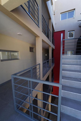 Imagen 2 de 25 de A Estrenar Departamento 2 Ambientes Con Cochera. Piscina - Munro