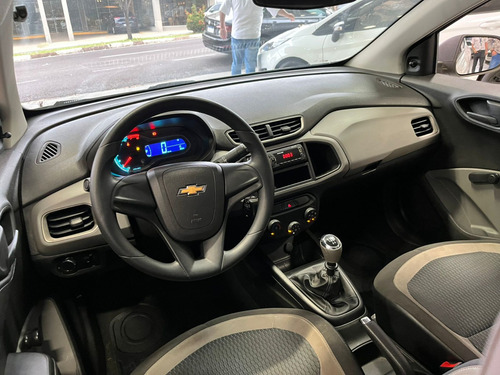 Chevrolet Onix 1.0 MPFI LS 8V FLEX 4P MANUAL