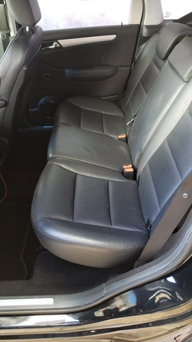 Imagem 9 de 10 de Mercedes B200