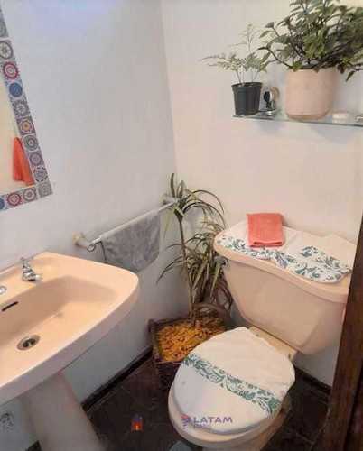 Casa En Venta De 3 Dorm. En Ñuñoa