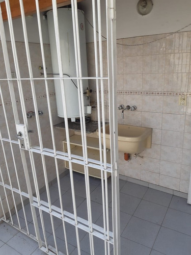 Imagen 12 de 14 de Hermoso Duplex A Pocas Cuadras Del Centro De Moron