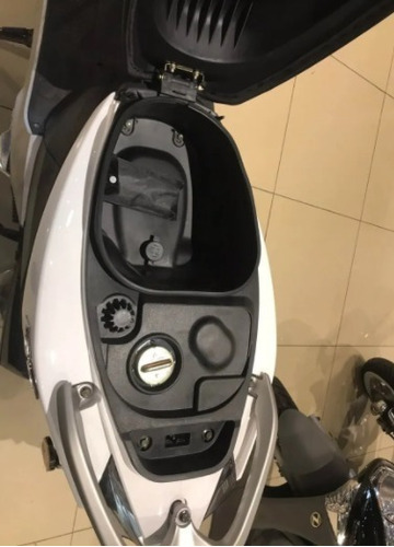 Imagen 13 de 25 de Moto Zanella Scooter Styler Rs 150 0km Urquiza Motos