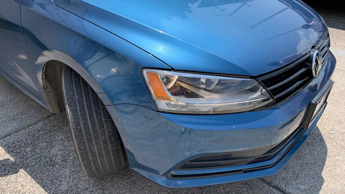 Imagen 4 de 14 de Volkswagen Jetta 2017 2.0 L4 Mt