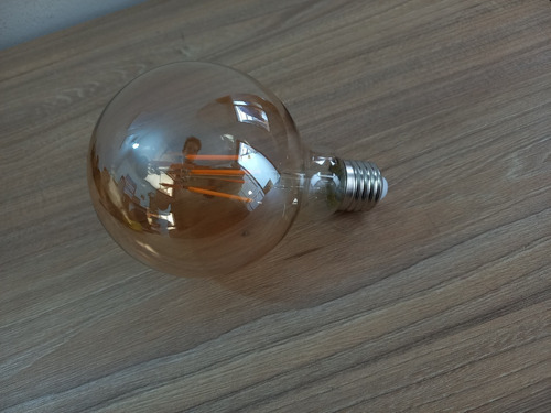 Imagen 4 de 6 de Bombillo Vintage Led Edison Color De La Luz Amarillo