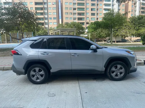 Toyota RAV4 2.5 Xle Hev 4X4 Cvt