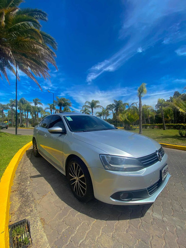 Imagen 4 de 11 de Volkswagen Vento 2011 2.0 Sportline Tsi 200cv Dsg