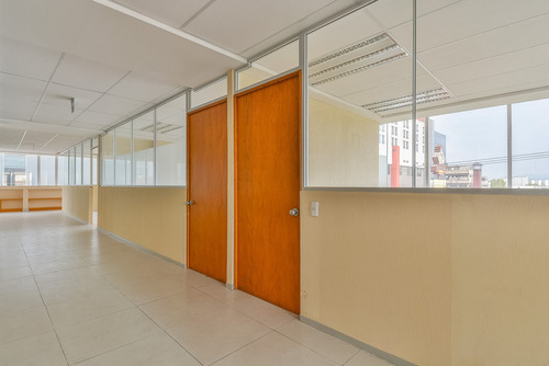 Imagen 3 de 14 de Oficinas En Av. Sor Juana, Tlalnepantla Desde 110m2