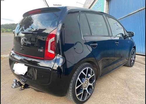 Imagem 8 de 11 de Volkswagen Up! 2017 1.0 Tsi Move 5p
