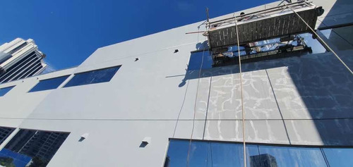 Imagen 2 de 5 de Reparación De Filtraciones En Altura