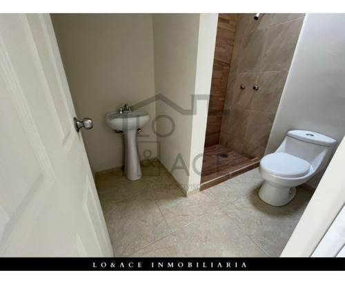 Casa En Venta En Tabachines, Gómez Palacio, Durango