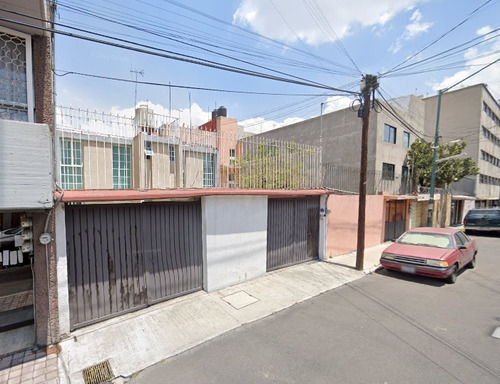 Remato Casa En Playa Regatas, Col. Militar Marte, Iztacalco, Cdmx.