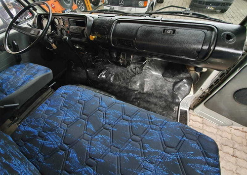 Volkswagen 14.210-tb 6x2 3e