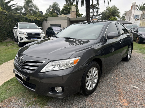 Toyota Camry 2.4 At L4