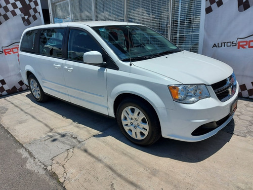 Imagen 8 de 15 de Dodge Gran Caravan 3.6 Se At 2017